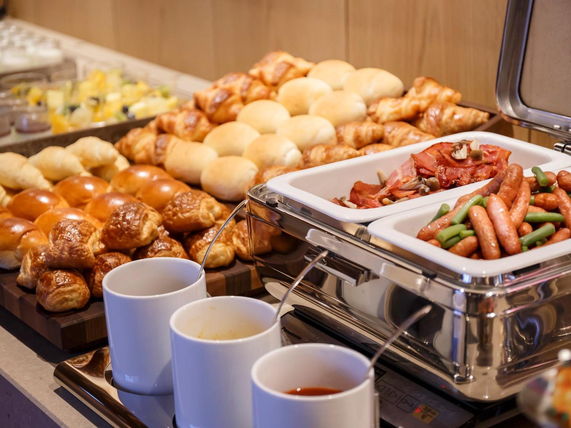 Mitsui Garden Hotel Nihonbashi Premier Токио Экстерьер фото